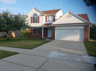 40930 Westfield Cir, Canton, MI 48188