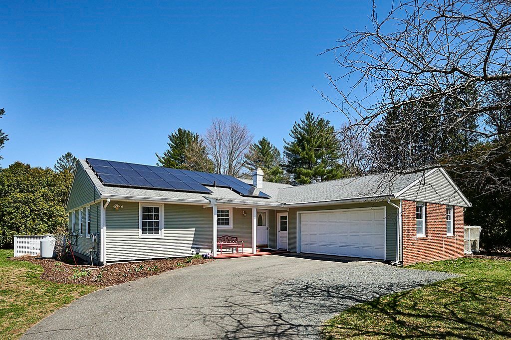 29 Colonial Ct, Amherst, MA 01002 Zillow