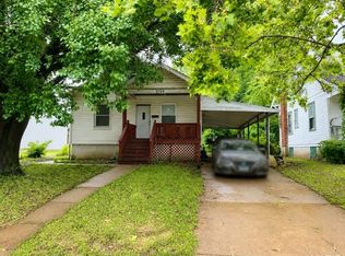 2104 McLaran Ave, Saint Louis, MO 63136