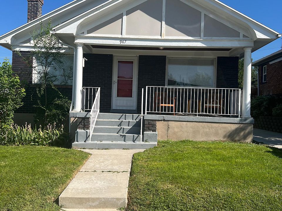 1st image of 947 E Lowell Ave