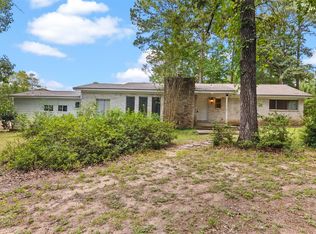 13750 Cedar Hill Dr, Montgomery, TX 77356