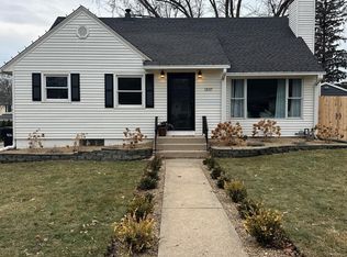 1537 8th Ave NE, Rochester, MN 55906