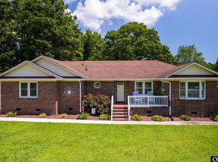 1205 Harvey Point Rd, Hertford, NC 27944