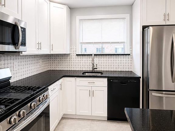 5th image of 1222 E 82nd St APT 2