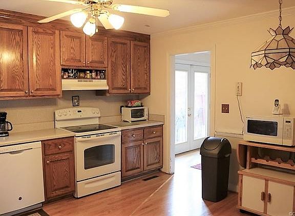 5th image of 6263 Crocus Ct