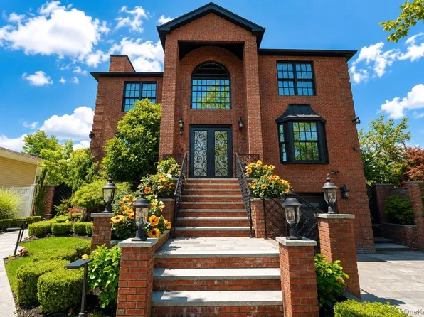 28 Durges Street, Staten Island, NY 10304