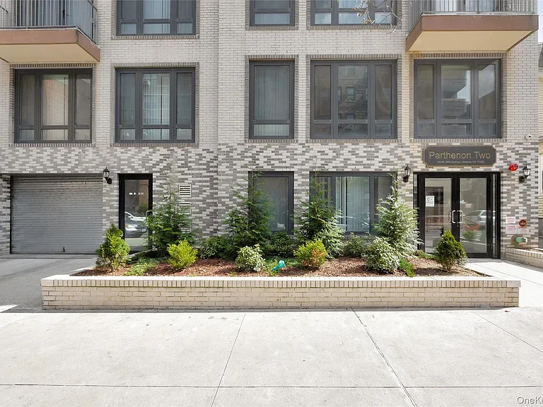 14836 89th Ave #7B — Photo 24