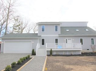 2700 Bay Dr, Villas, NJ 08251