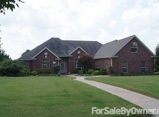 6081 Nancys Vis, Springdale, AR 72762