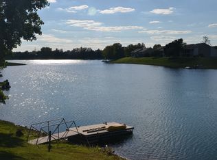 7426 Harbour Isle, Indianapolis, IN 46240