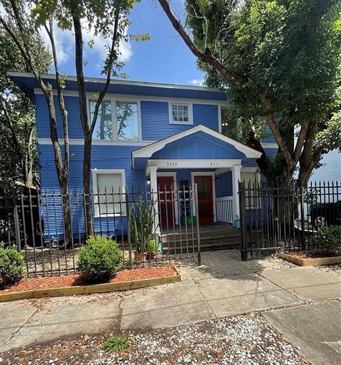1st image of 2509 Whitney St #2509A