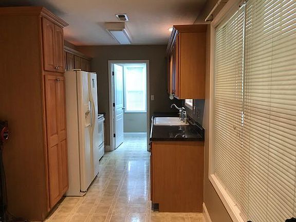 5th image of 2342 Sunnywood Ln