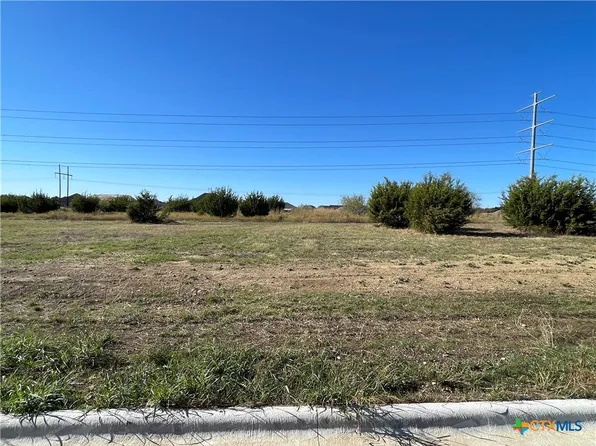 1955 Slade Dr, Salado, TX 76571