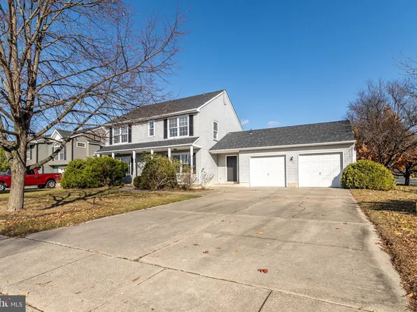 1 Staffordshire Rd, Cherry Hill, NJ 08003