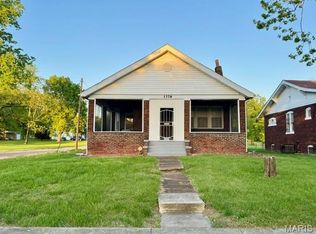 1378 N Park Dr, E Saint Louis, IL 62204