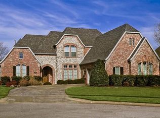 2807 W Rainier Rd, Rogers, AR 72758