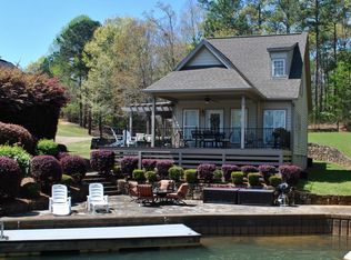 161 Cottage Ct, Dadeville, AL 36853