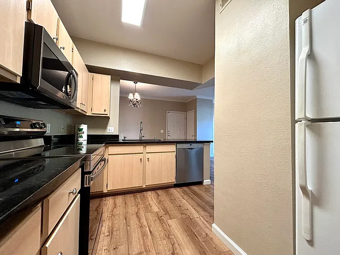 701 Gibson Dr #1721 — Photo 6