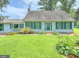 5018 Hillclimb Rd, Spring Grove, PA 17362