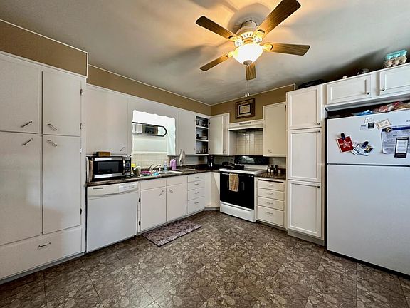 4th image of 1226 W 2nd Ave