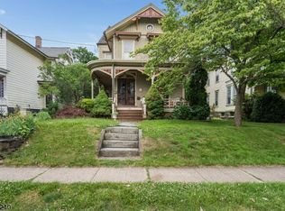 53 Broad St, Flemington, NJ 08822
