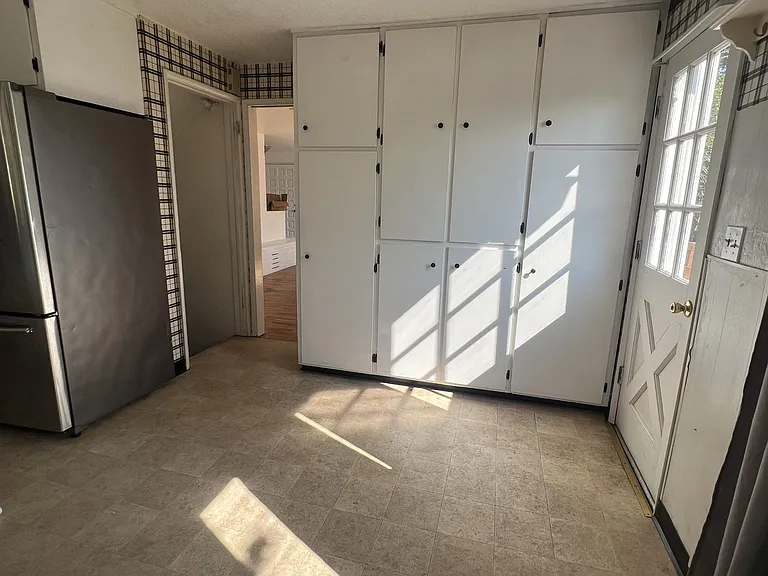 4108 NE Garden Dr #1 — Photo 18