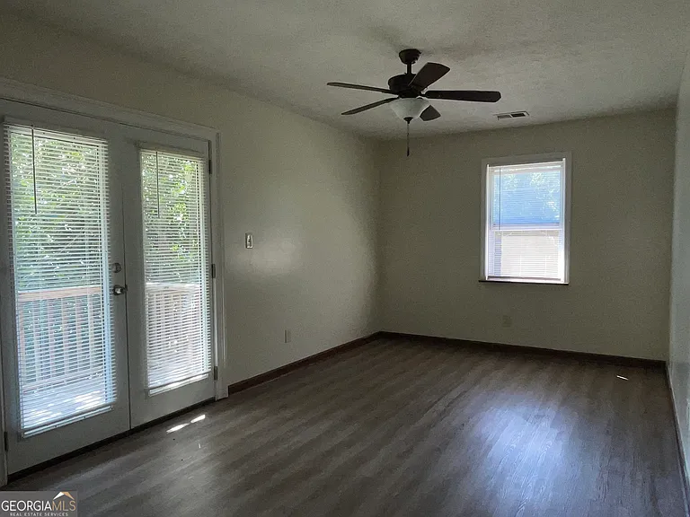 5980 Sherwood Pl — Photo 9