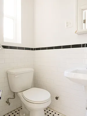 Rented by Crosstown Apartments NYC | media 15