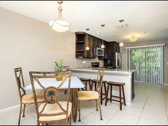 3rd image of 129 Reserve Cir #106