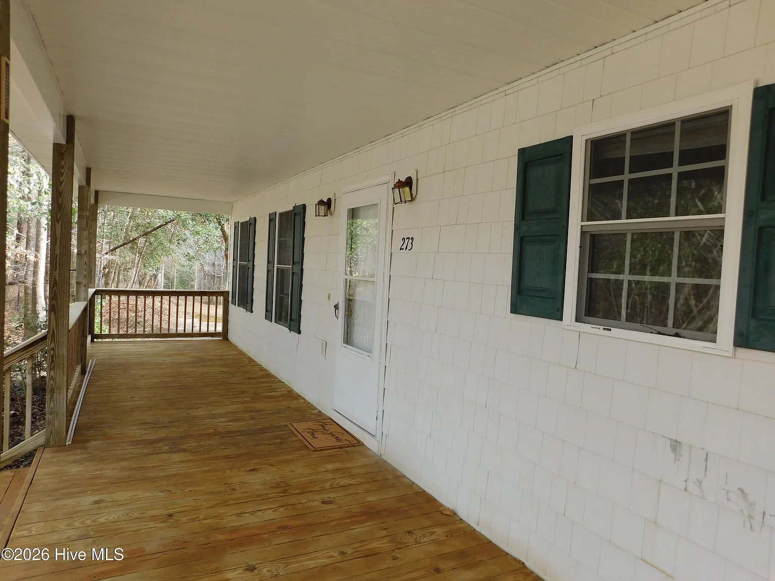 2 bed, 1.0 bath, 1100 sqft, $1,500 — Photo 4