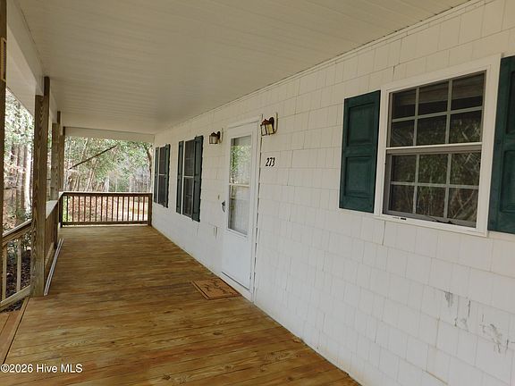 4th image of 275 Scott Farm Ln