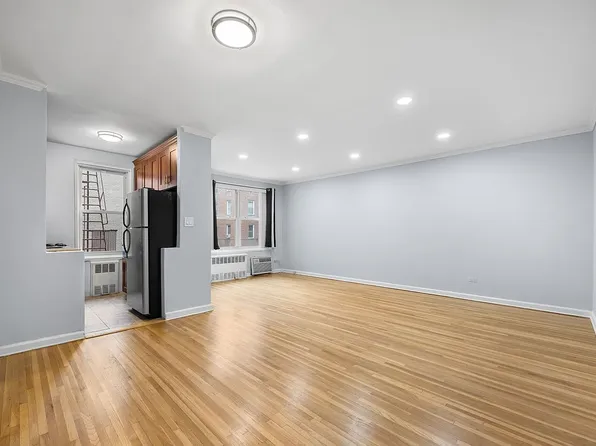 9411 Shore Rd APT 2I, Brooklyn, NY 11209