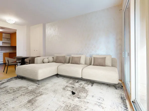 75 Oceana Drive East image 5 of 23