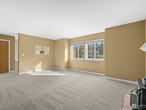 4th image of 15921 Goldbar Drive