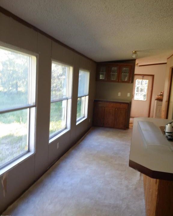 1st image of 2436 Gladiolus Ave