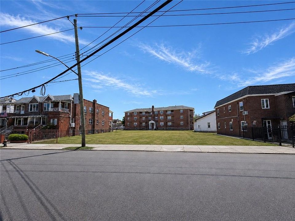 1st image of 2310 Jerome Ave