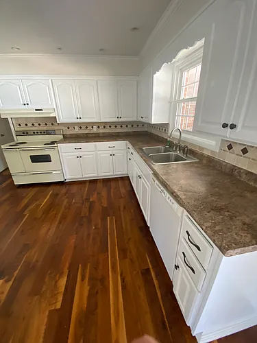 422 7th St Photo 1