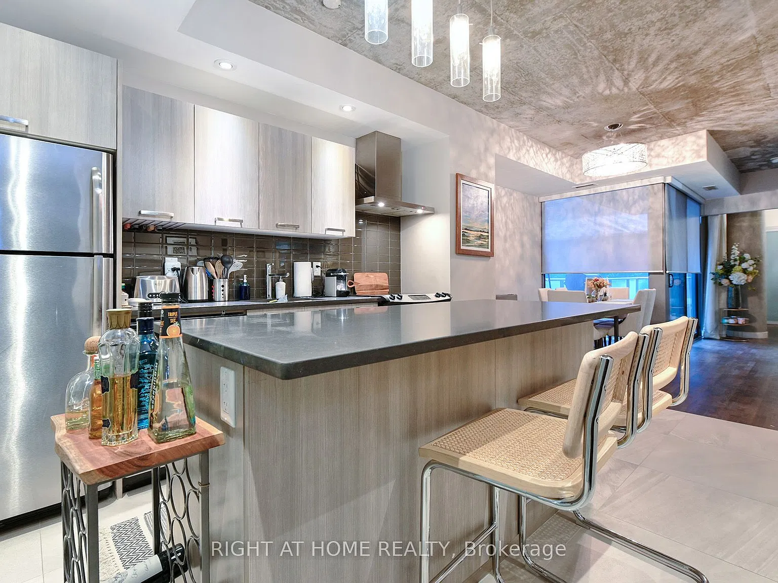 1 bed, $2,800 — Photo 4