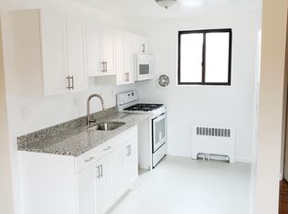 528 Thayer Ave APT 204, Silver Spring, MD 20910