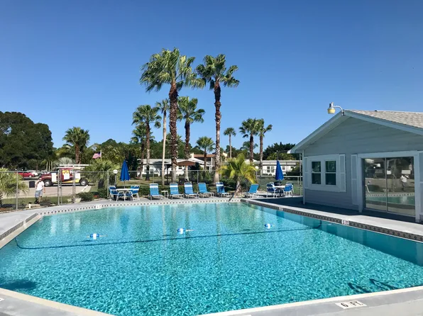 7008 Constitution Blvd, Fort Myers, FL 33967