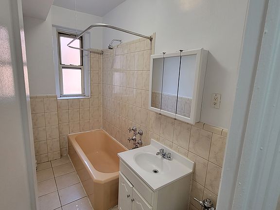4th image of 74-15 35th Ave #5H