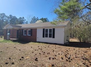 2586 Marks Rd, Cameron, NC 28326