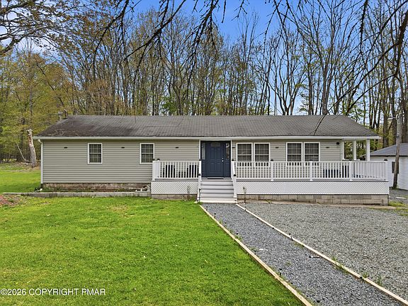 3rd image of 1108 Colt Ln