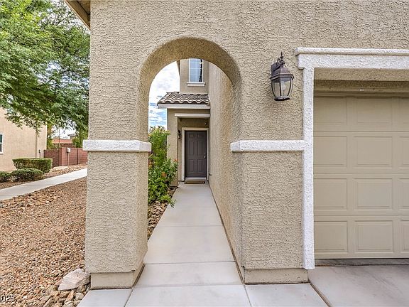 4th image of 7397 Cobbhan Dr