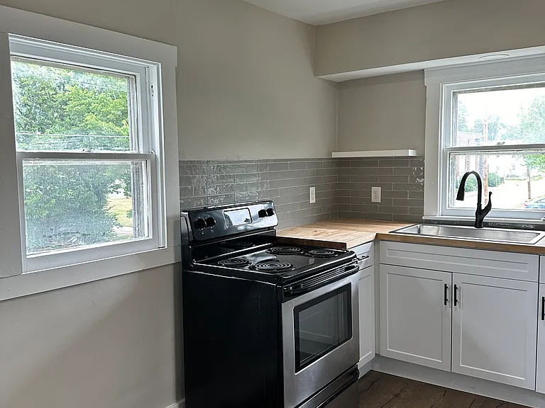 105 N 7th St #105 — Photo 14