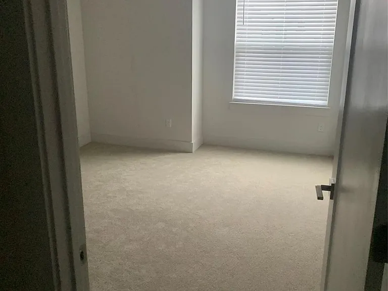 1216 Westborough Ln — Photo 5