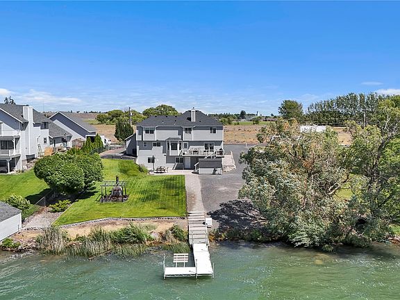 5th image of 4114 Shorecrest Drive NE