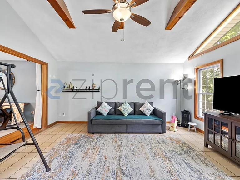 12 Thomas St — Photo 10