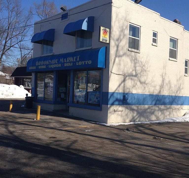 1st image of 545 E Allegan St