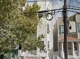 412 23rd St, Union City, NJ 07087